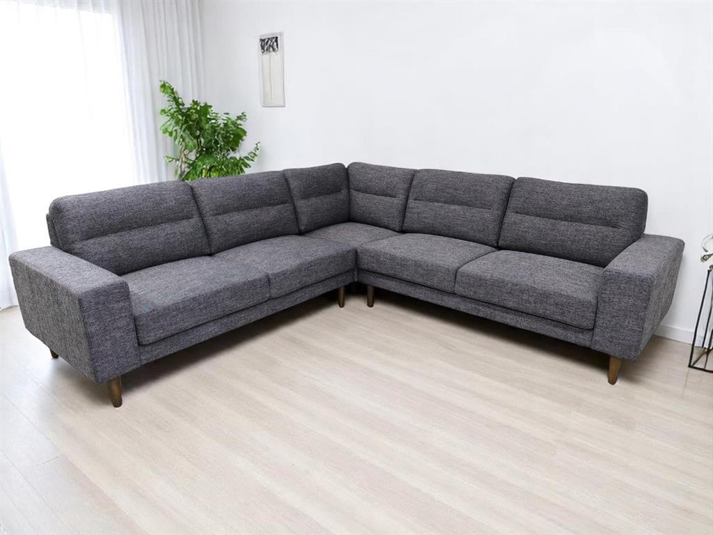 Colorado Corner Lounge Suite