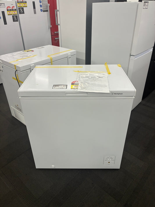 Westinghouse 145L Chest Freezer WCM1400WE — Factory Second (Category B)