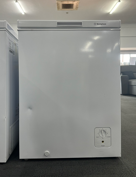 Westinghouse 145L Chest Freezer – White (WCM1400WE) – Factory Second
